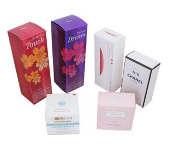 Hộp đựng mỹ phẩm